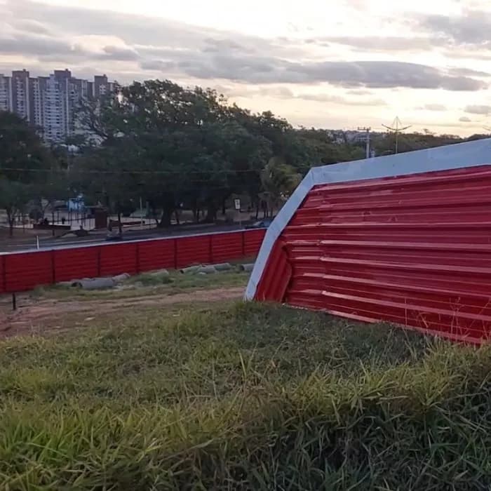 Tapume Metálico | Lauton Soluções Metálicas Tapume Metálico | Lauton Soluções Metálicas